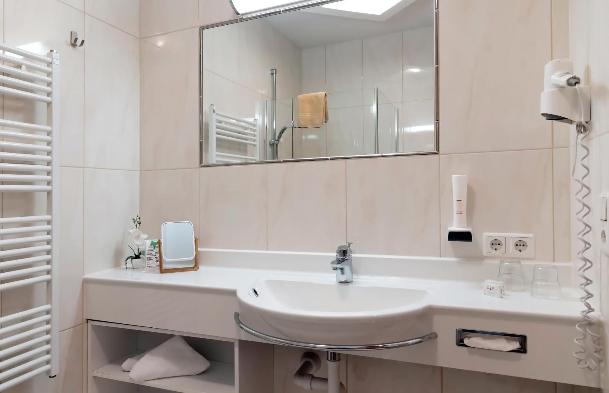 Gasthof Hotel Schermer Bad Häring Екстериор снимка